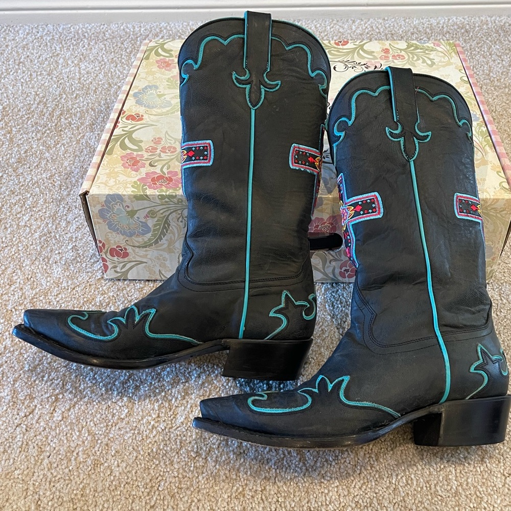 Macie Bean Black and Turquoise Heeled Boots, Size 7M - Picture 5 of 15
